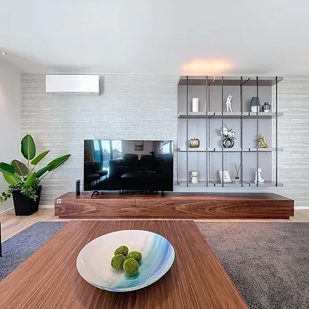 Apartment Majestic Penthouse View By Atlantic